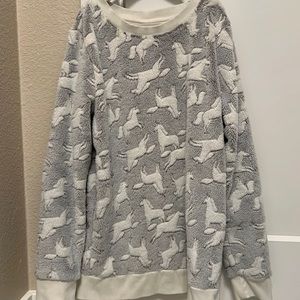 Cute Fuzzy Gray sweatshirt with horses/unicorns on it!